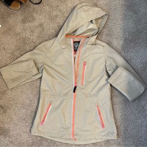 Vince Camuto light rain jacket with neon pink/orange trimming. Size medium